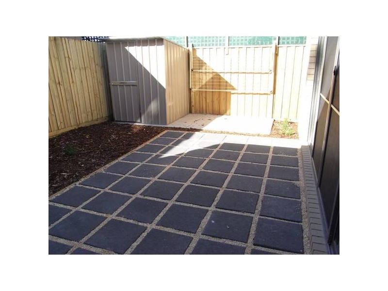 2/32 Spring Street, Torquay VIC 3228