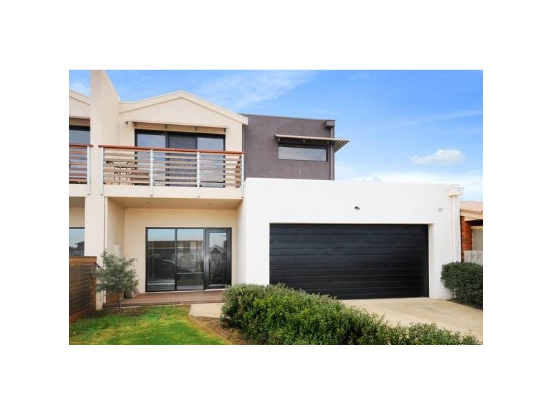 16 Colina Court, Torquay VIC 3228