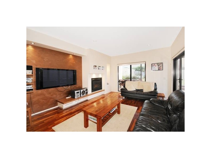 16 Colina Court, Torquay VIC 3228