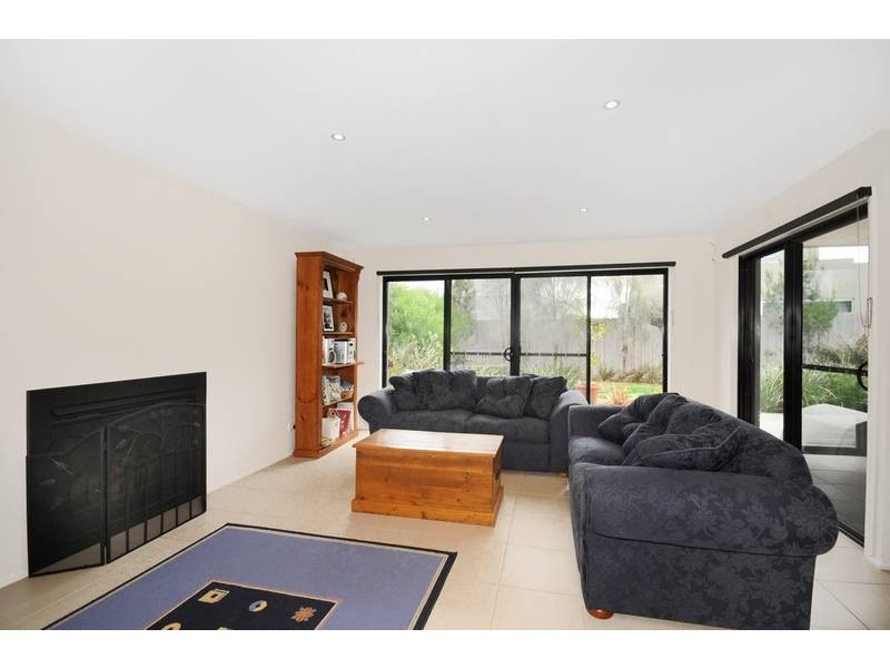44 Loch Lomond Crescent, Torquay VIC 3228