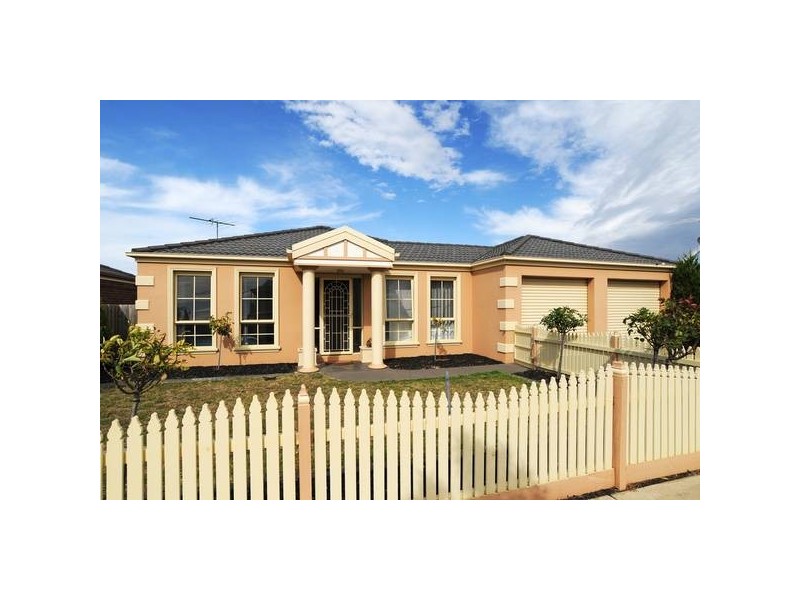 6 Norfolk Boulevard, Torquay VIC 3228
