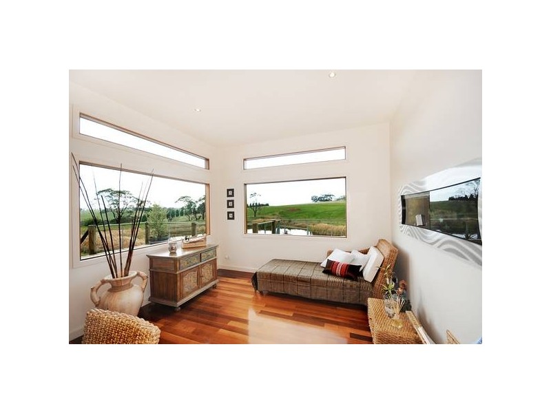 37 Cemetery Road, Bellbrae VIC 3228