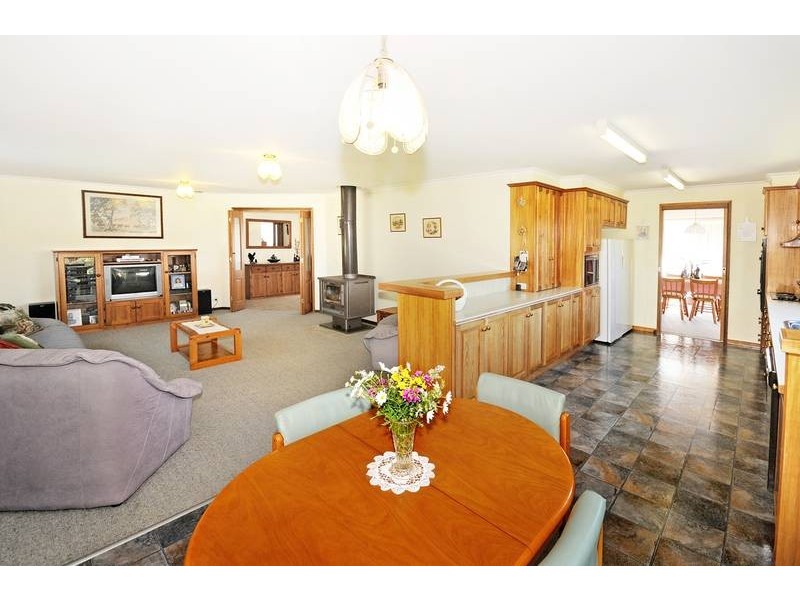 13 Kalkarra Crescent, Mount Duneed VIC 3216