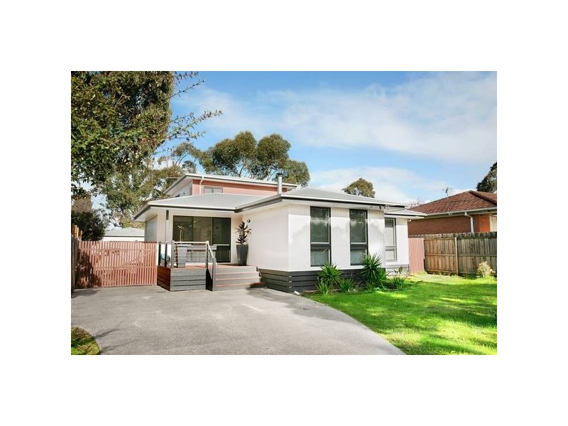 17 Gogoll Crescent, Torquay VIC 3228