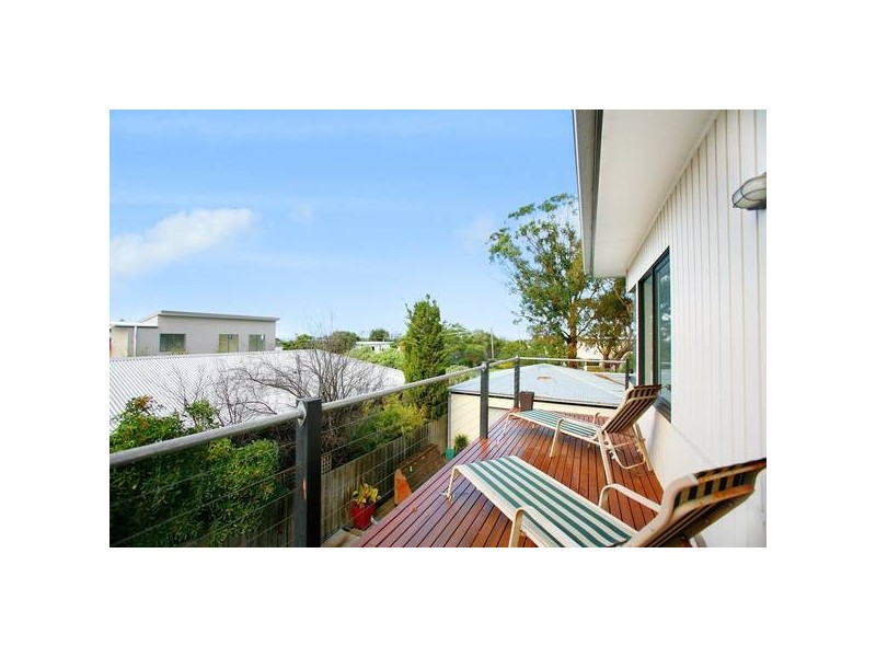 17 Gogoll Crescent, Torquay VIC 3228