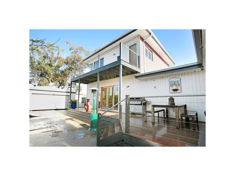 17 Gogoll Crescent, Torquay VIC 3228