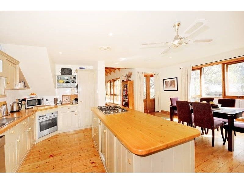 15 Wattle Court, Jan Juc VIC 3228