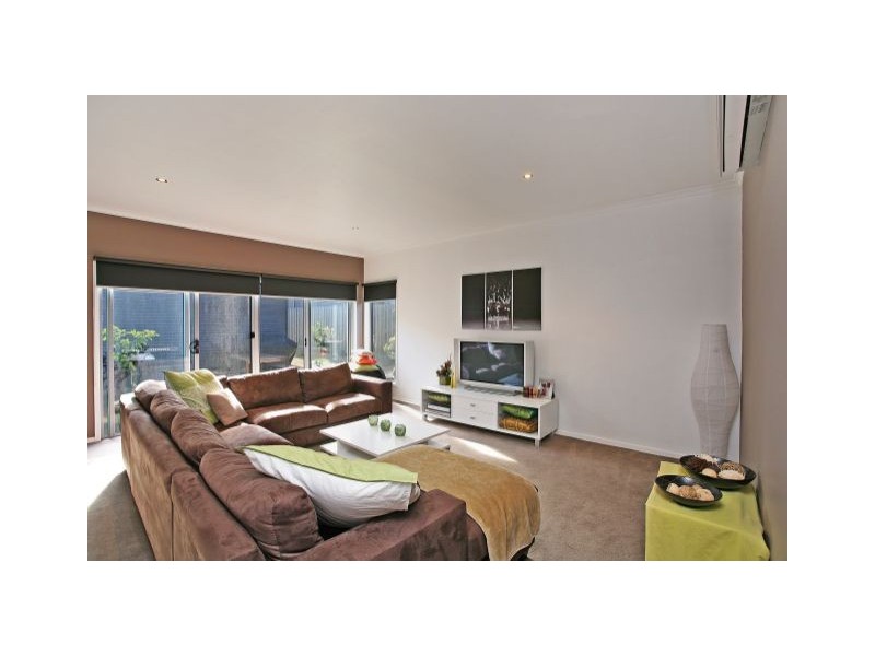 27 St Georges Way, Torquay VIC 3228