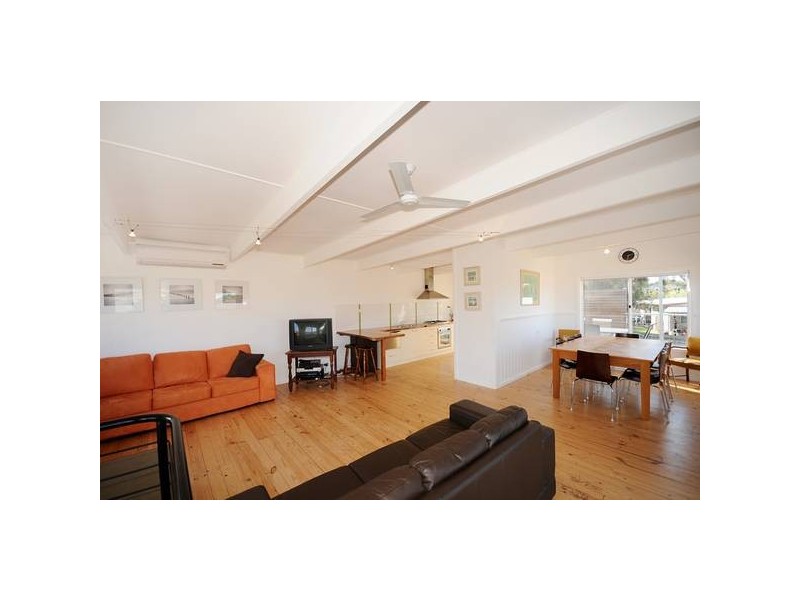 4 Grandview Road, Torquay VIC 3228