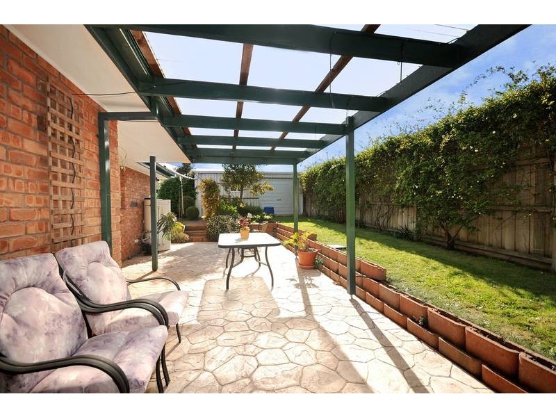 9 Dumfries Court, Torquay VIC 3228