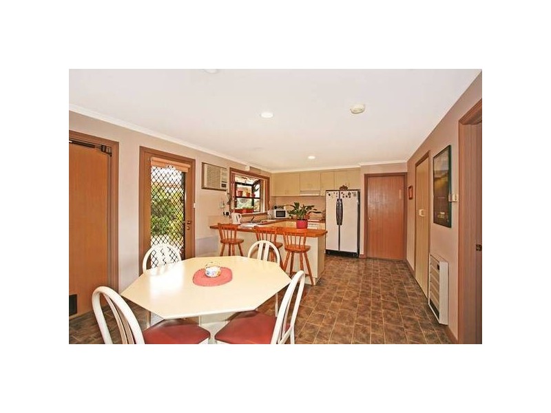 37 Golden Beach Way, Torquay VIC 3228