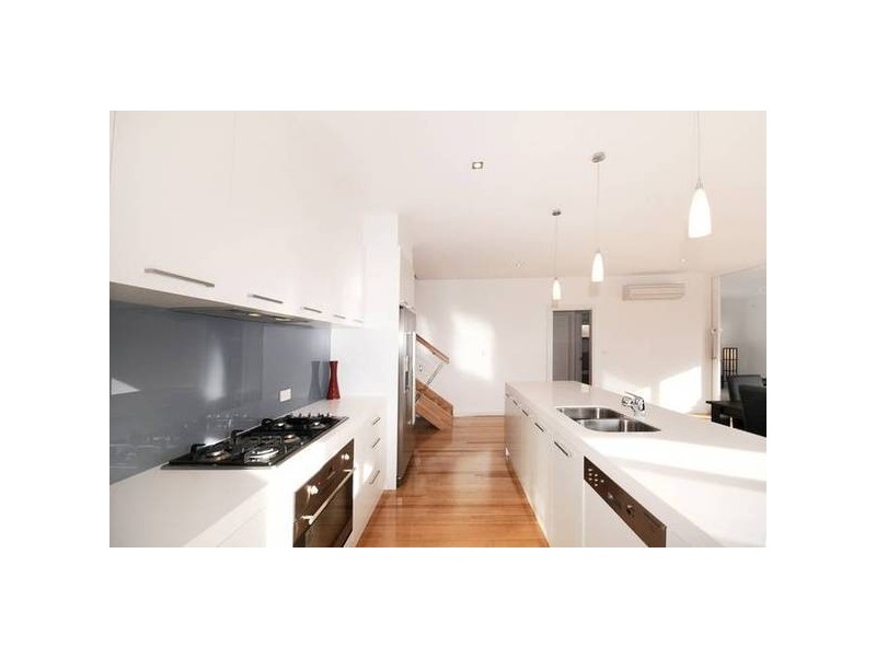 16 Centreside Drive, Torquay VIC 3228