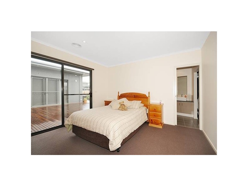 3 St Annes Drive, Torquay VIC 3228