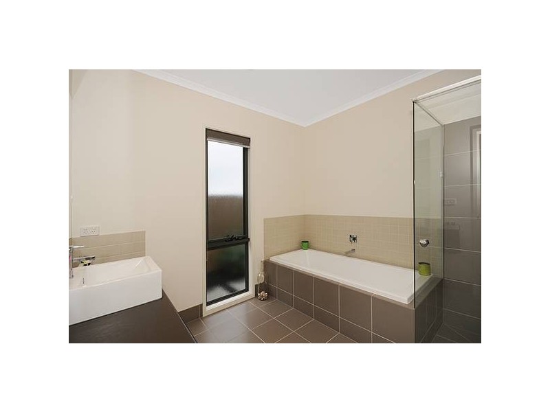 3 St Annes Drive, Torquay VIC 3228
