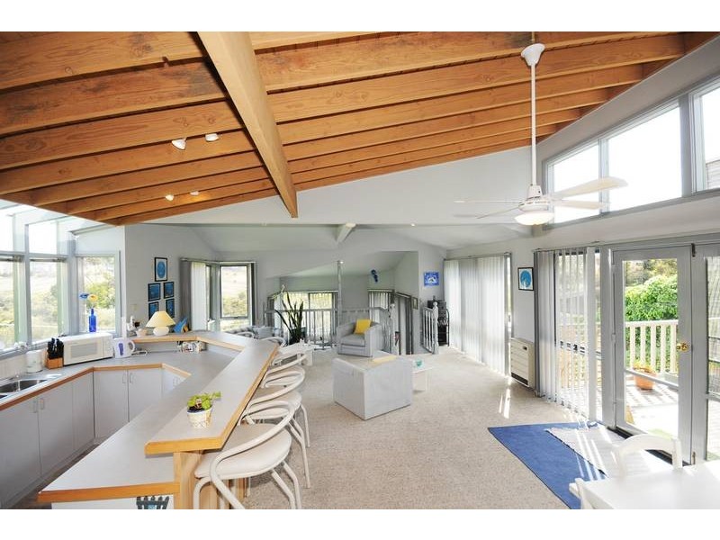 30 Alleyne Avenue, Torquay VIC 3228