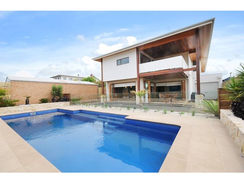 1 Price Street, Torquay VIC 3228