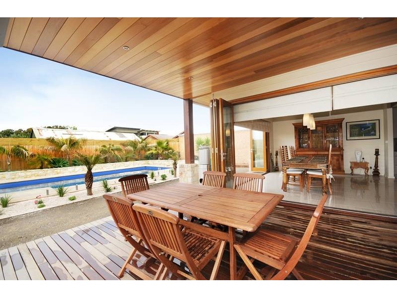 1 Price Street, Torquay VIC 3228