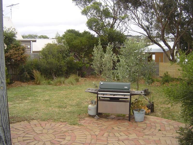 6 Troon Ave, Jan Juc VIC 3228