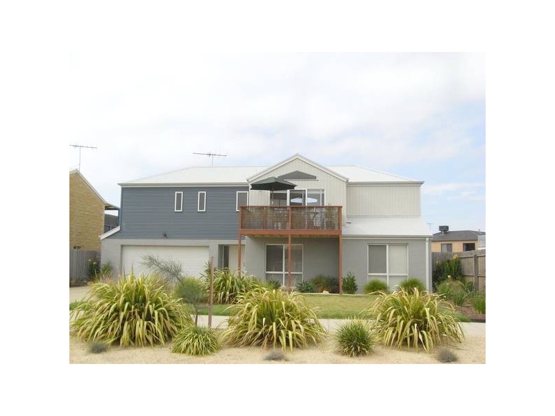 19 Conside Crescent, Torquay VIC 3228
