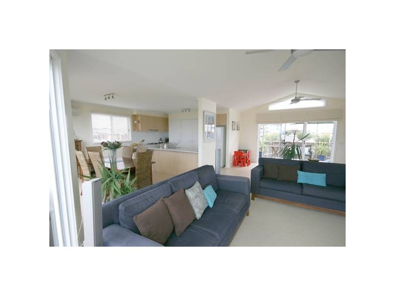 19 Conside Crescent, Torquay VIC 3228