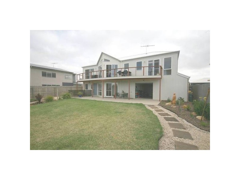 19 Conside Crescent, Torquay VIC 3228