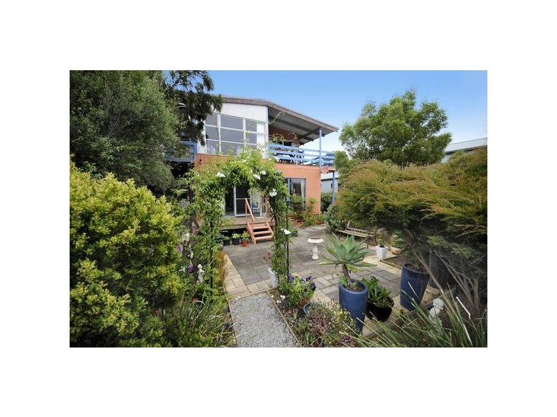 3 Eastview Terrace, Jan Juc VIC 3228