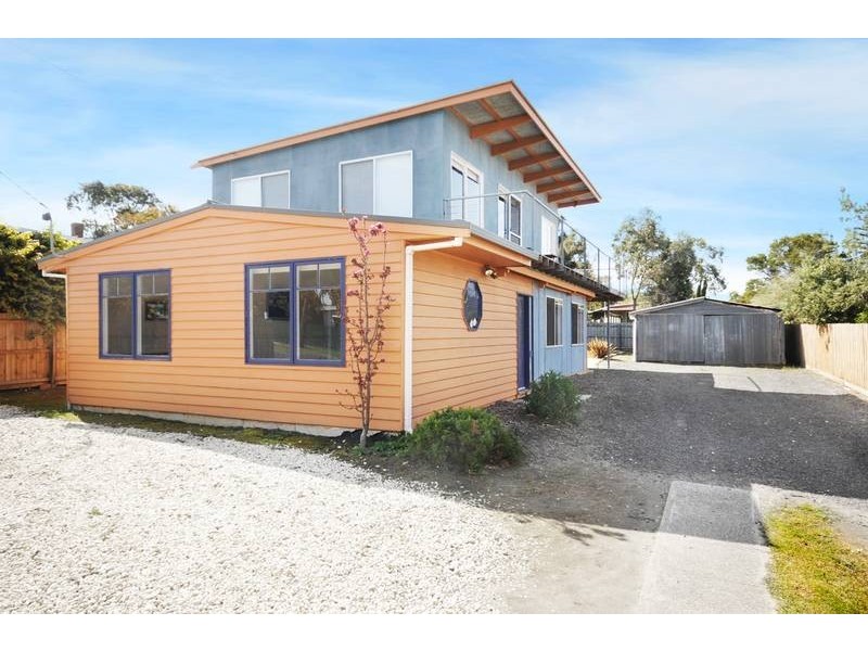 4 Grandview Road, Torquay VIC 3228