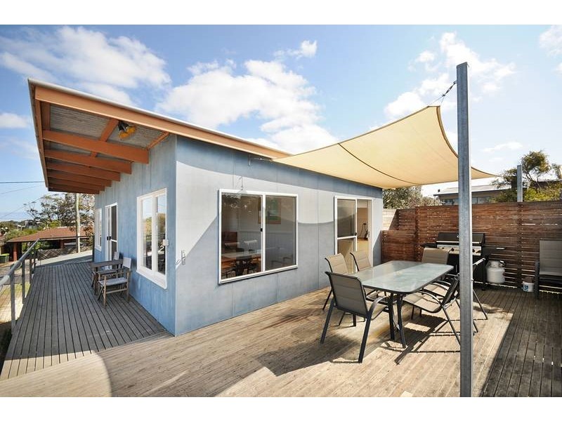 4 Grandview Road, Torquay VIC 3228