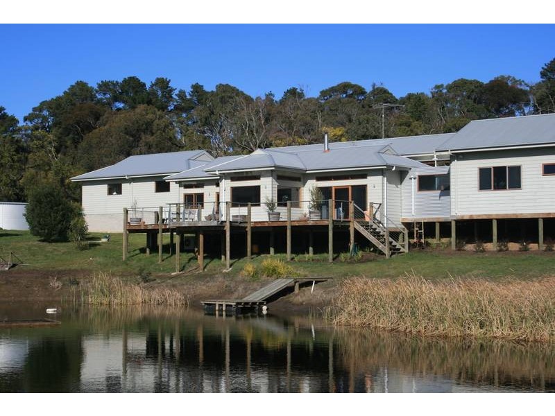 37 Cemetery Road, Bellbrae VIC 3228