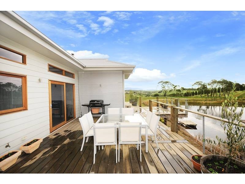 37 Cemetery Road, Bellbrae VIC 3228