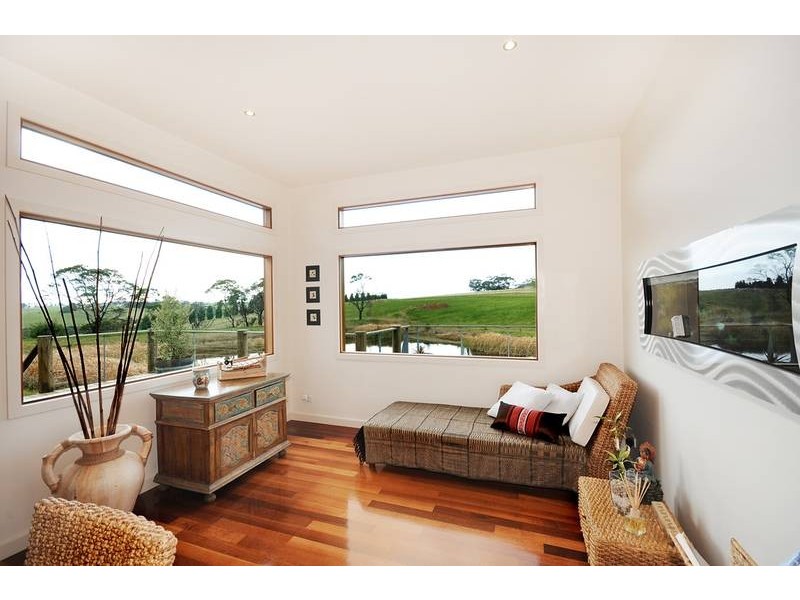37 Cemetery Road, Bellbrae VIC 3228