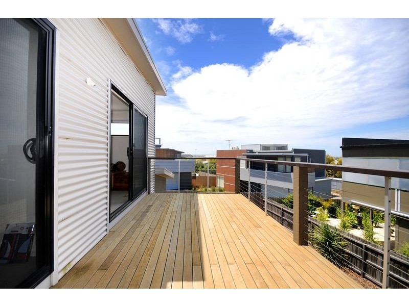 8 Baden Court, Torquay VIC 3228