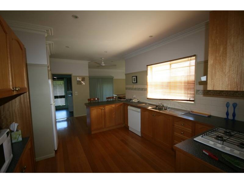 1 Hani Court, Torquay VIC 3228