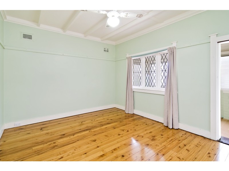 8 Brook Street, Crows Nest NSW 2065