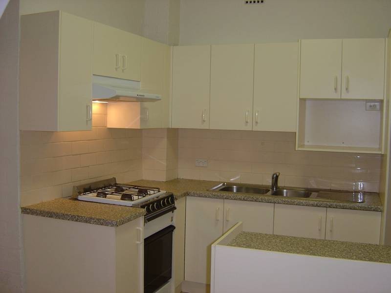 2/19 Glenview Street, Greenwich NSW 2065