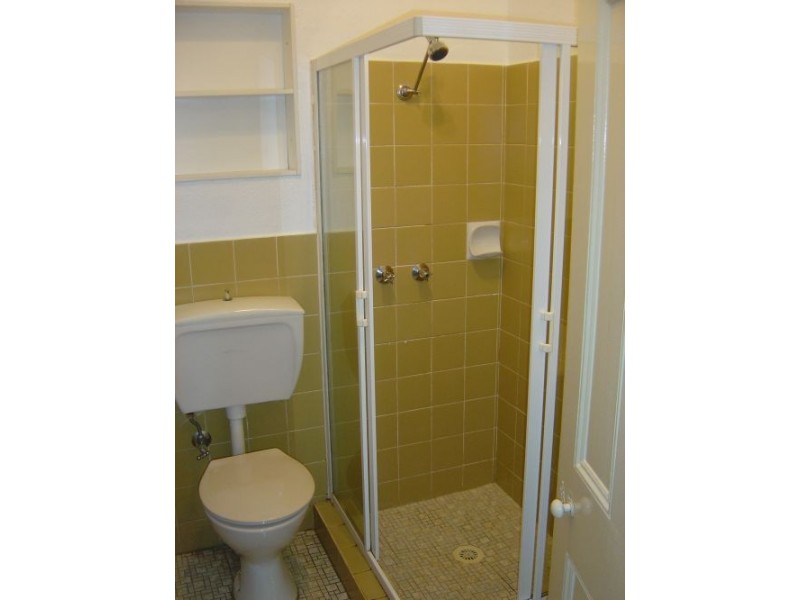 2/19 Glenview Street, Greenwich NSW 2065