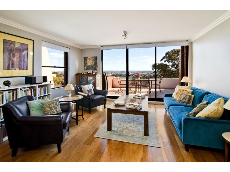 64/236 Pacific Highway, Crows Nest NSW 2065