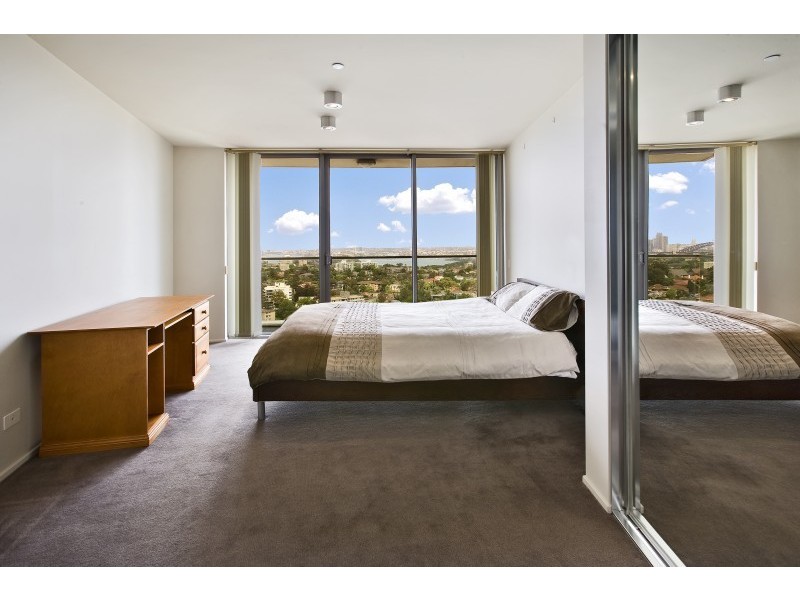 W1702/599 Pacific Highway, St Leonards NSW 2065