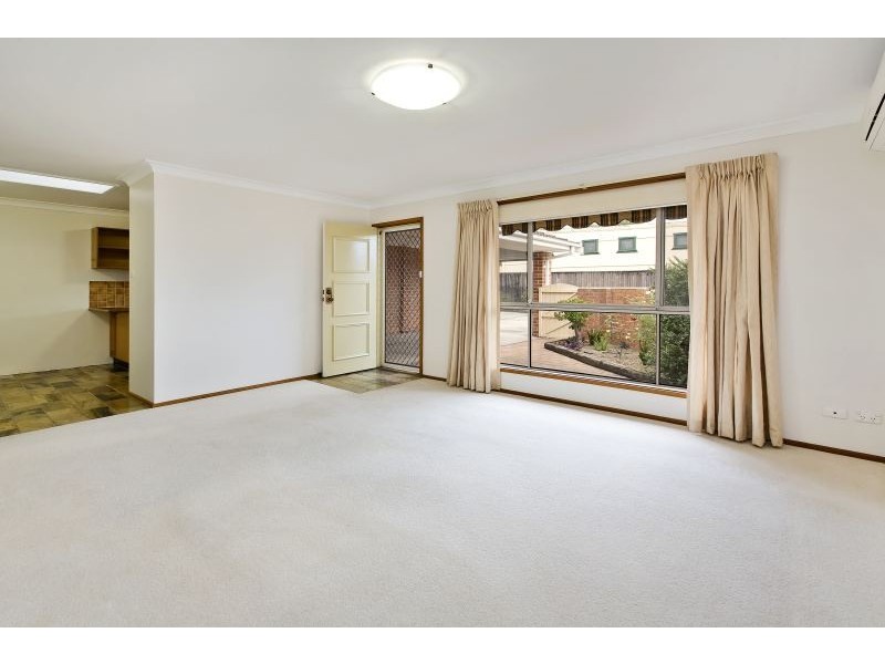 4/13 Doyle Road, Revesby NSW 2212
