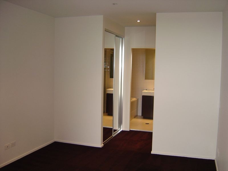 E701/599 Pacific Highway, St Leonards NSW 2065