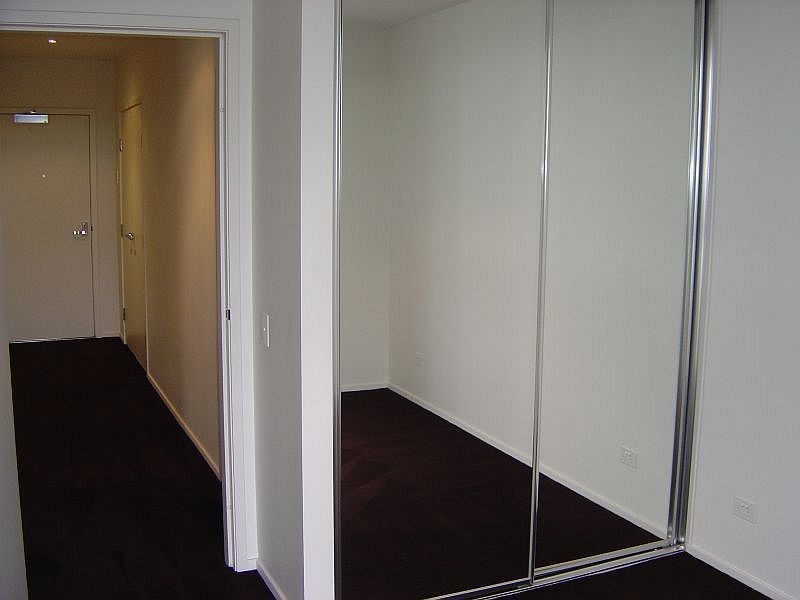 E701/599 Pacific Highway, St Leonards NSW 2065