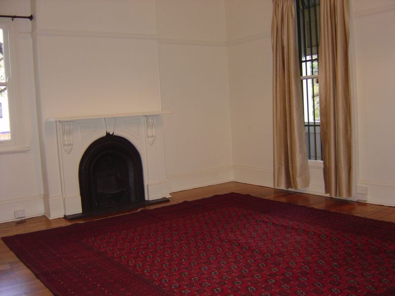 Flat 2/150 Falcon St (Cnr Rodborough), Crows Nest NSW 2065