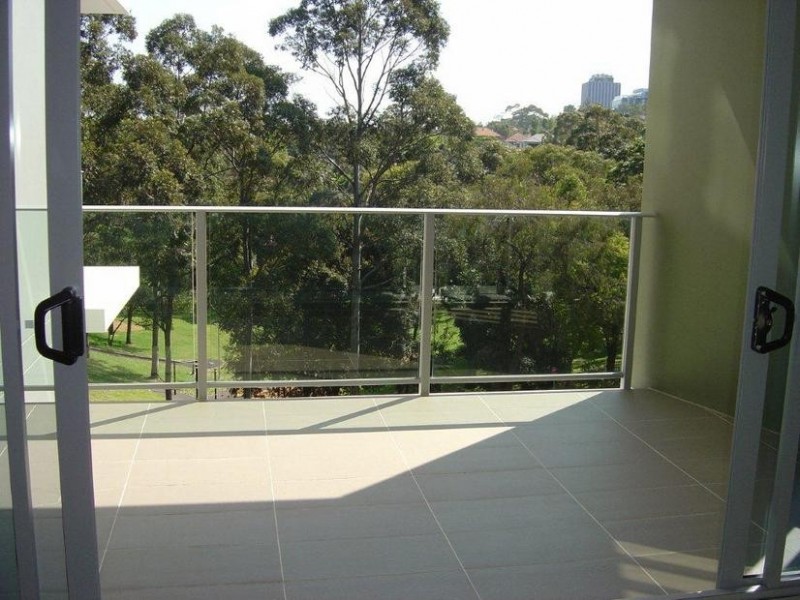 D509/12 Duntroon Avenue, St Leonards NSW 2065