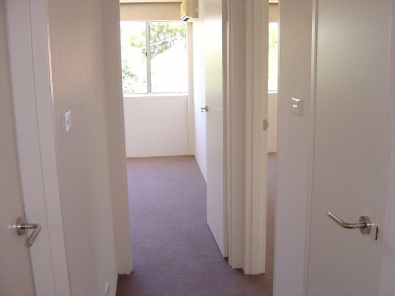 1/32-36 Christie Street (Enter from Oxley St), Wollstonecraft NSW 2065