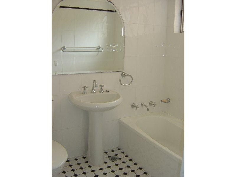 13/19 Cambridge Street, Gladesville NSW 2111