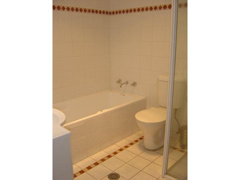 3/5 Chelmsford Avenue (bottom of Francis Street), Naremburn NSW 2065