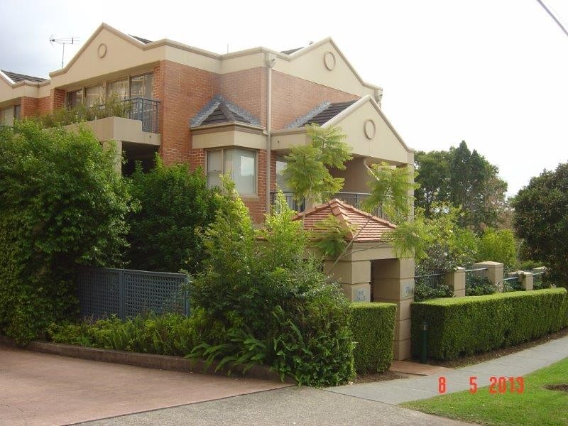 8/26-28 Northcote Street, St Leonards NSW 2065