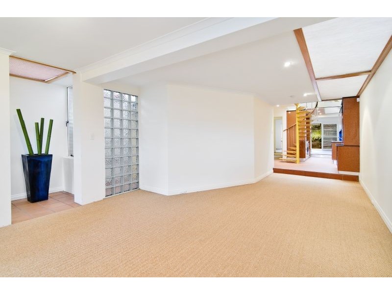 11 Huntington Street, Crows Nest NSW 2065