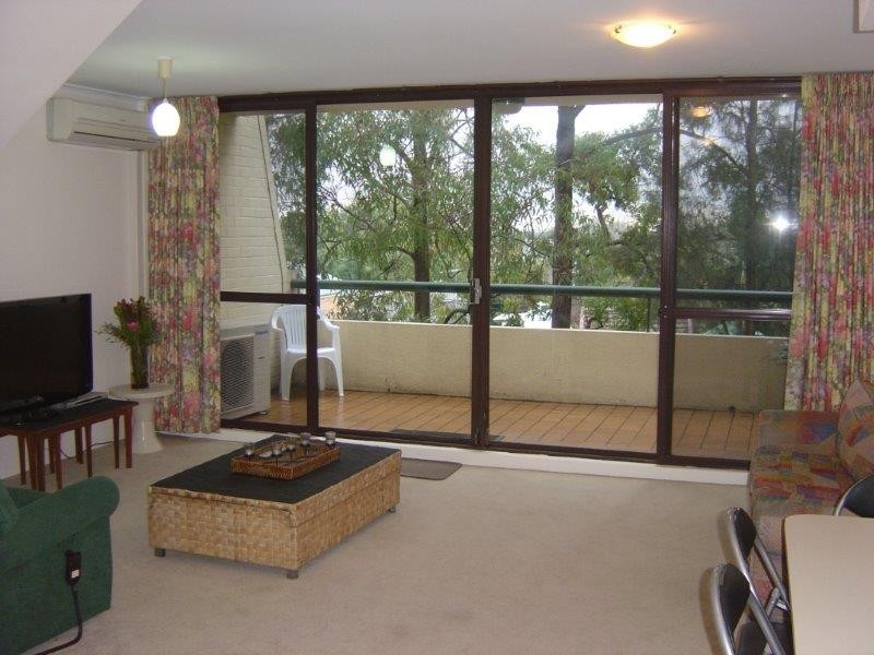 27/3-15 Christie Street (Off River Road), Wollstonecraft NSW 2065