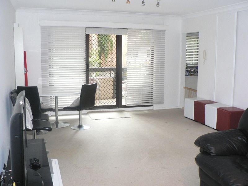 28/5 Hume Street (Off River Lane), Wollstonecraft NSW 2065